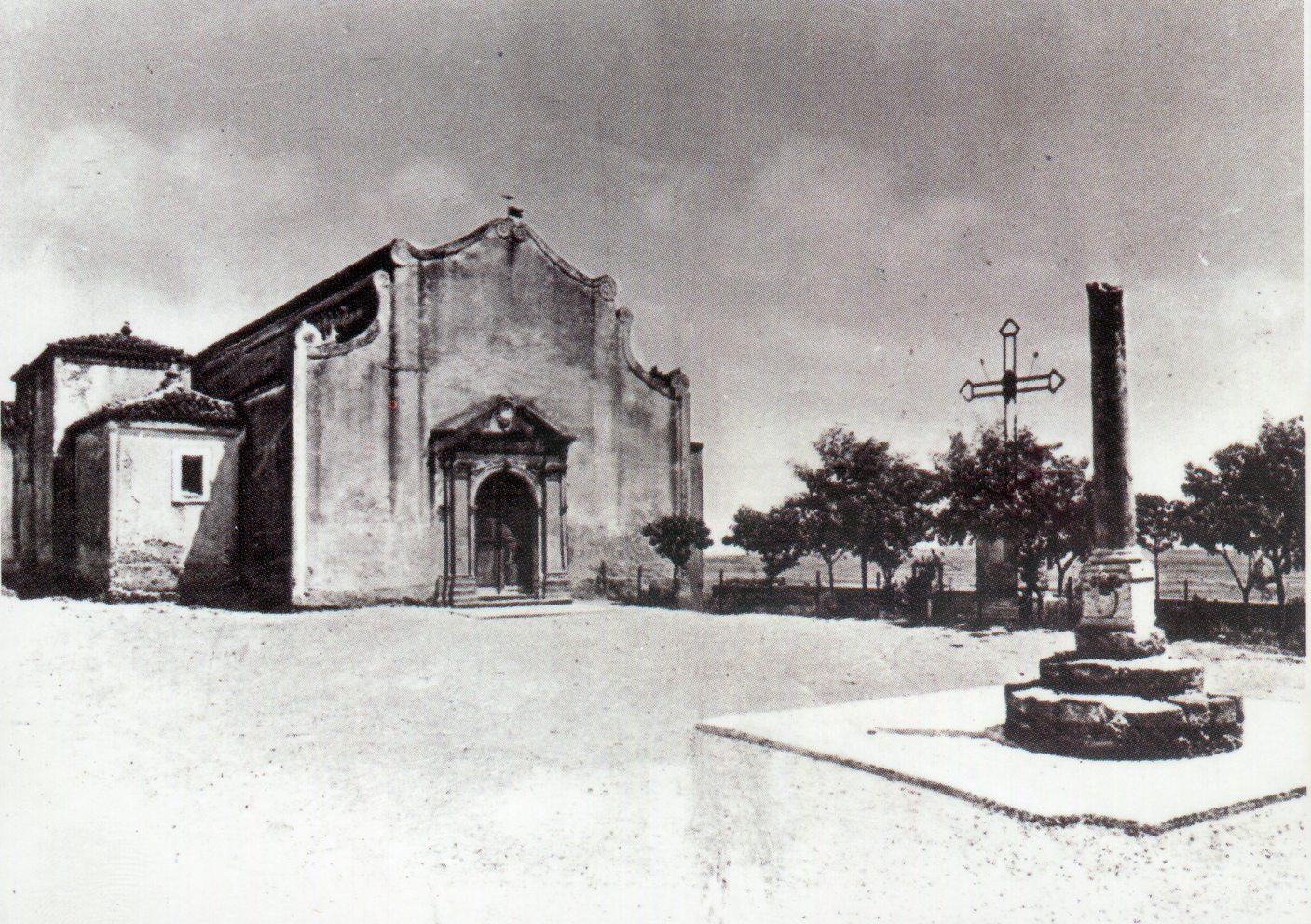 La Cattedrale in una vecchia foto