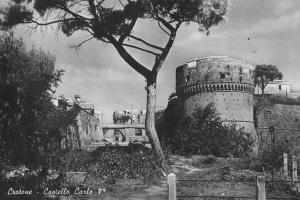 019a Castello Carlo V-v