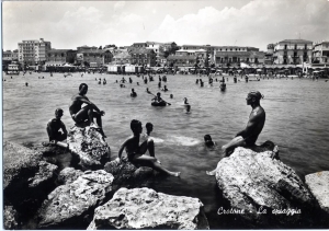 041 La spiaggia -v.1959